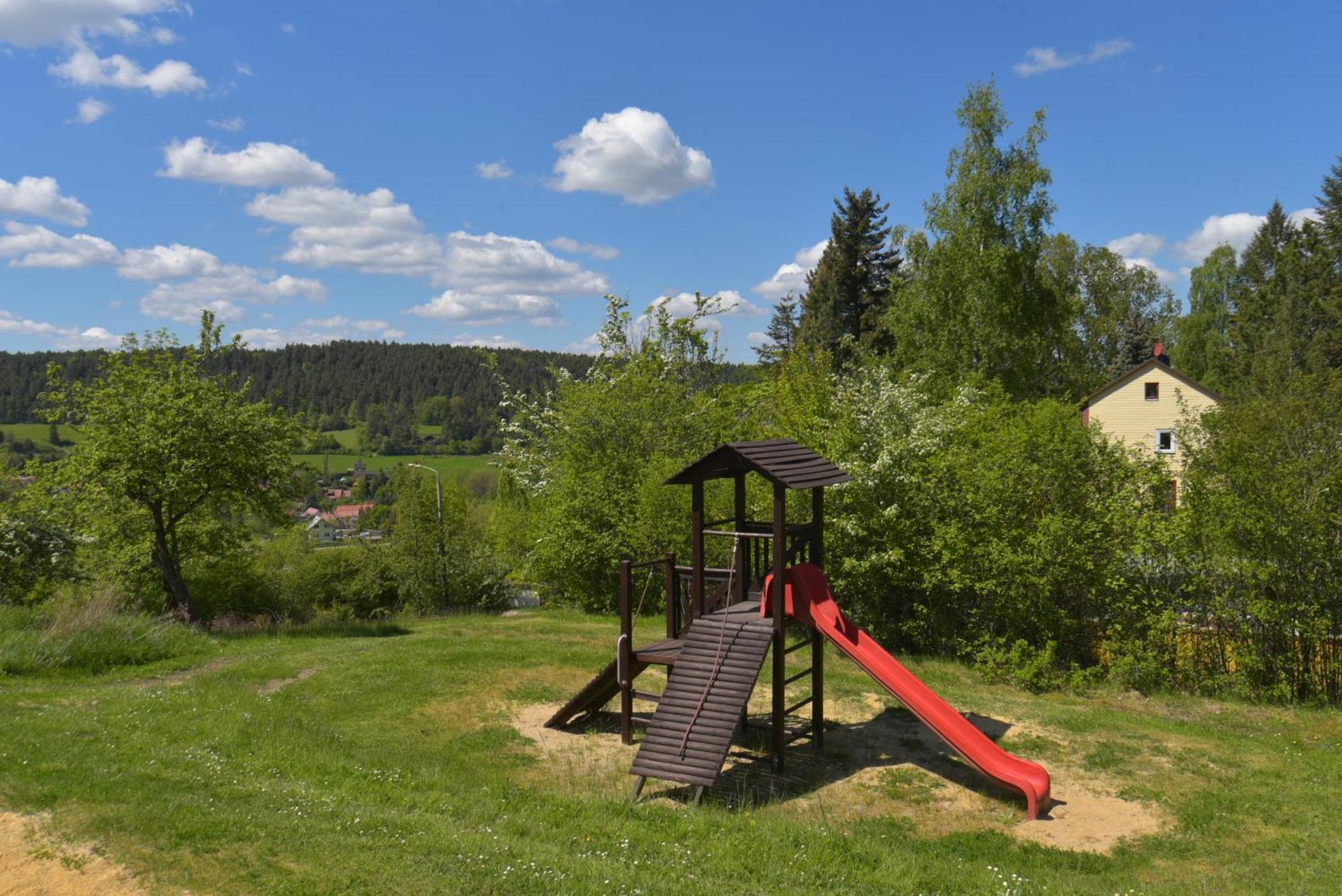 Ferienanlage Reinsberger Dorf Plaue  Buitenkant foto