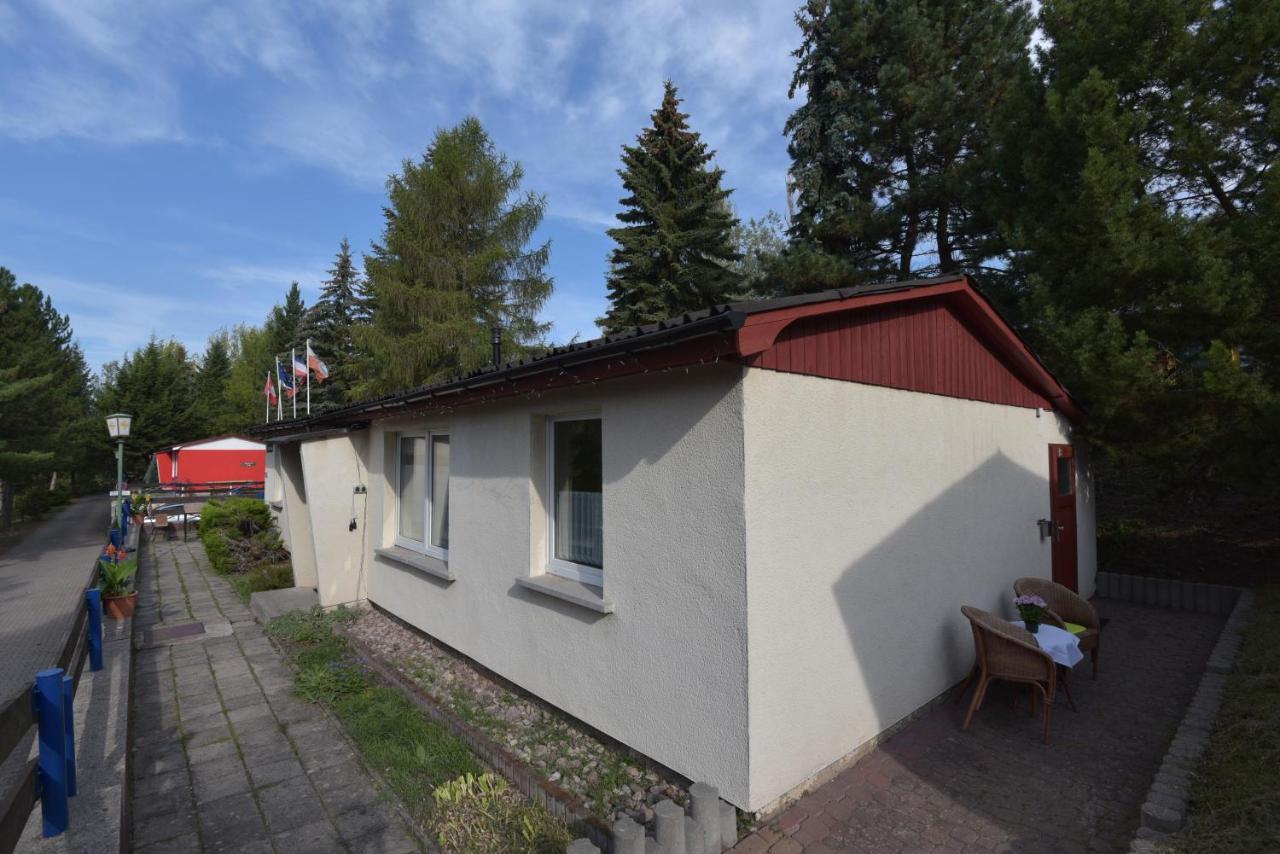 Ferienanlage Reinsberger Dorf Plaue  Buitenkant foto